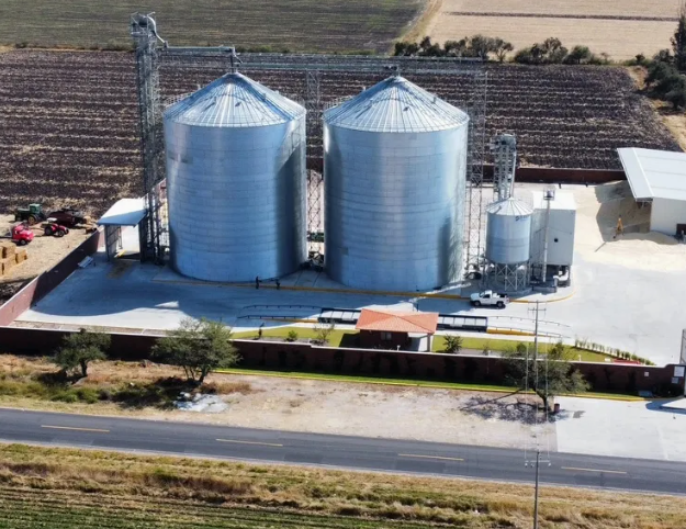 Corrugated Steel Feed Silo for Farm & Mill Grain Storage